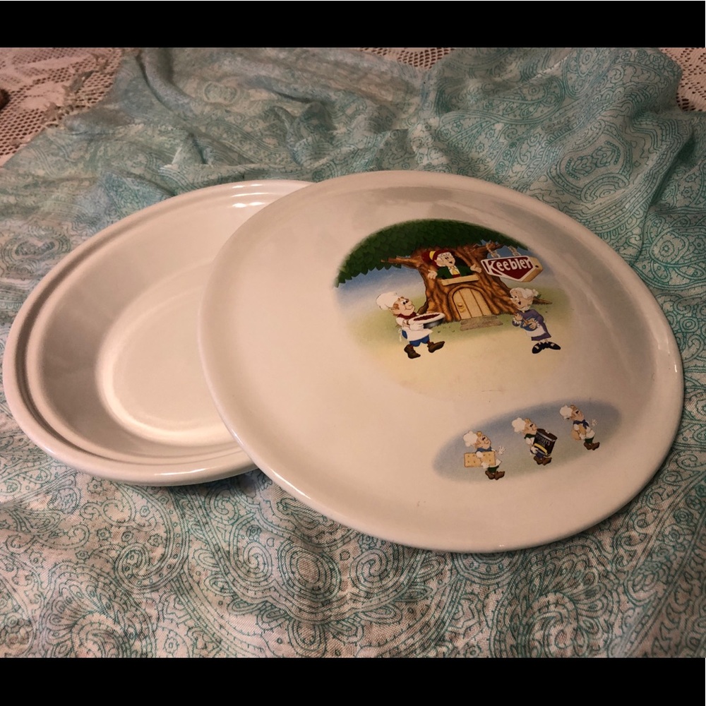 Vintage Keebler Elves pie dish